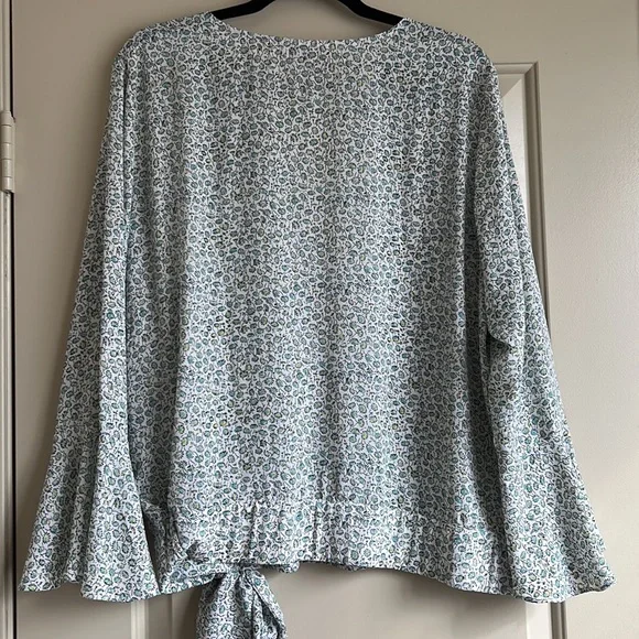 Loft Long Sleeve Blouse with Elastic Tie - Picture 5 of 5